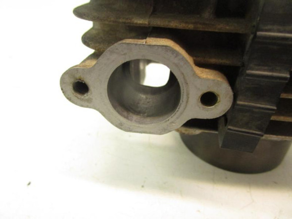 1988 Kawasaki KDX 200 Cylinder Jug and Head Cover 11005-1530 11001